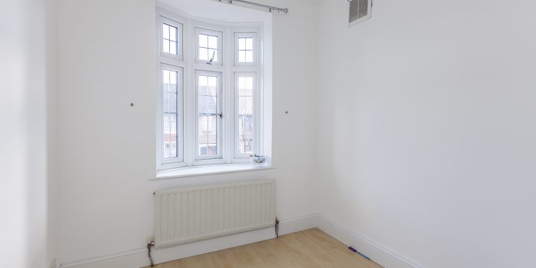 115-dawlish-drive-001