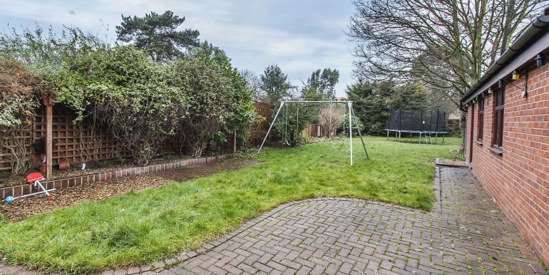 15-Levett-Garden-002