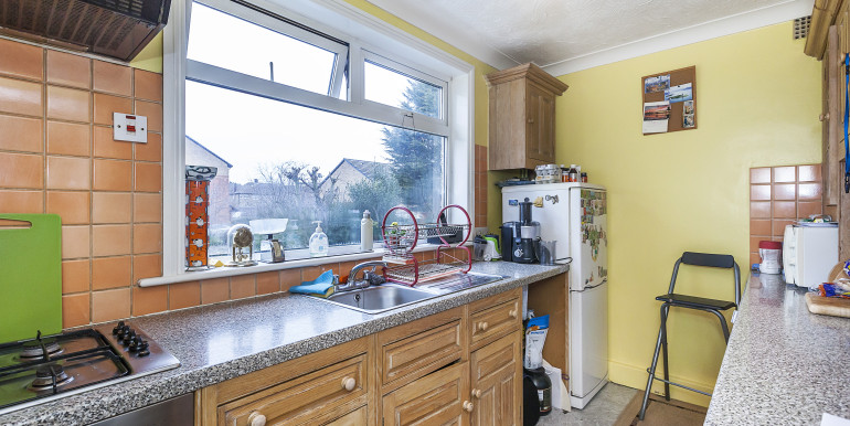 16 Marion close -007