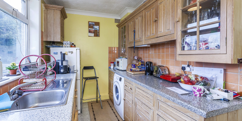 16 Marion close -009