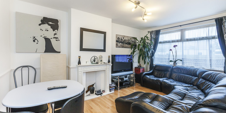 16 Marion close -010