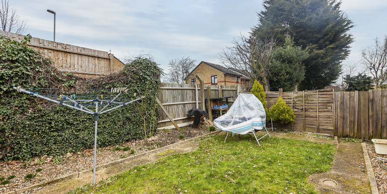 16 Marion close -012