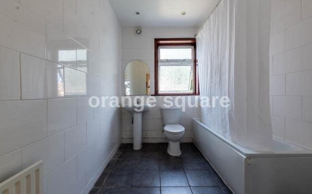 17456_Harvey_IMG_23_0000_max_620x414