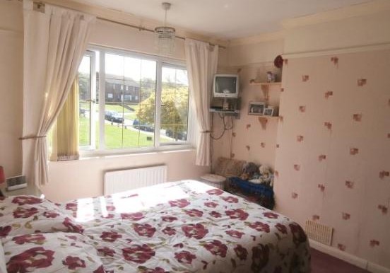 17456_PERRY_IMG_04_0000_max_620x414