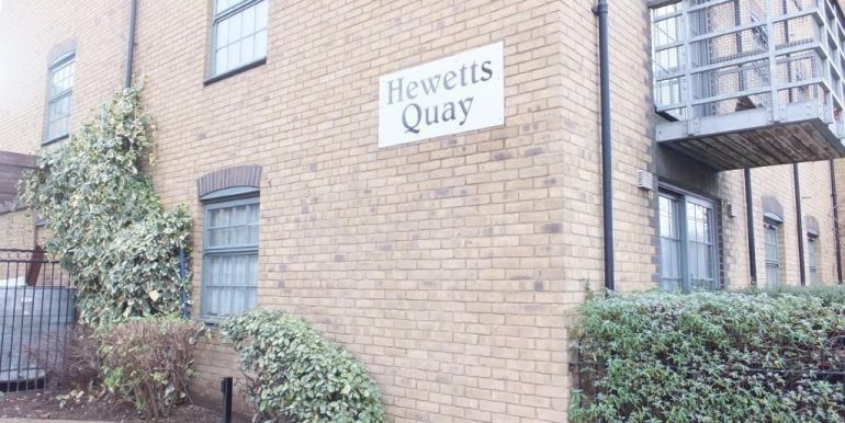 17456_hewitt_IMG_04_0002