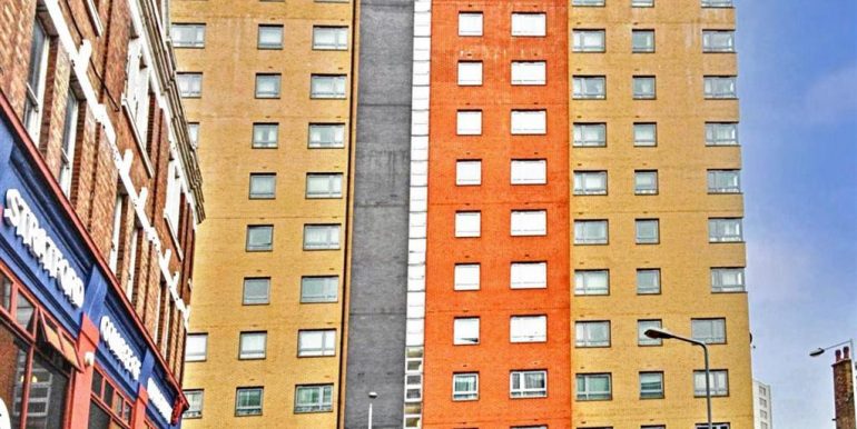 2174_52013371_IMG_00_0000