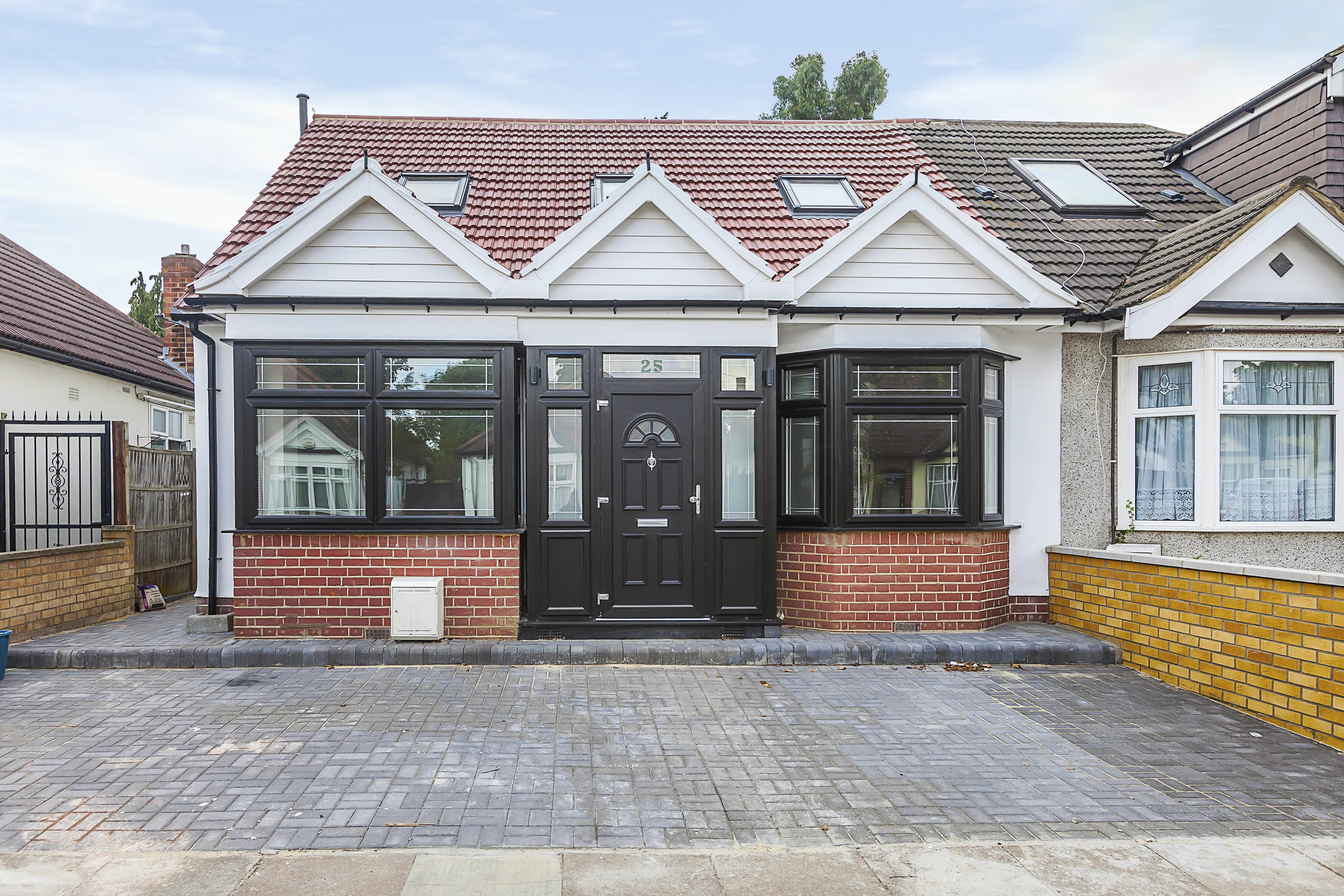 MORDON ROAD, SEVEN KINGS, IG3