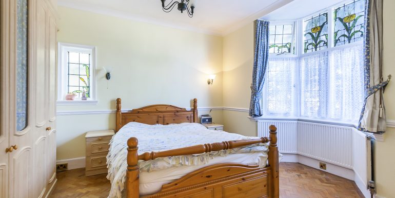 8-westrow-gardens-010