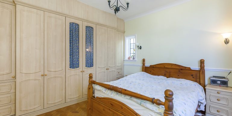 8-westrow-gardens-011