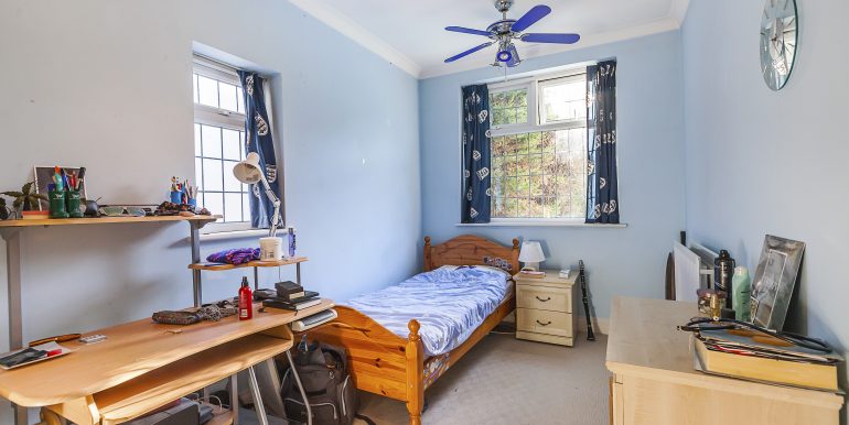 8-westrow-gardens-018