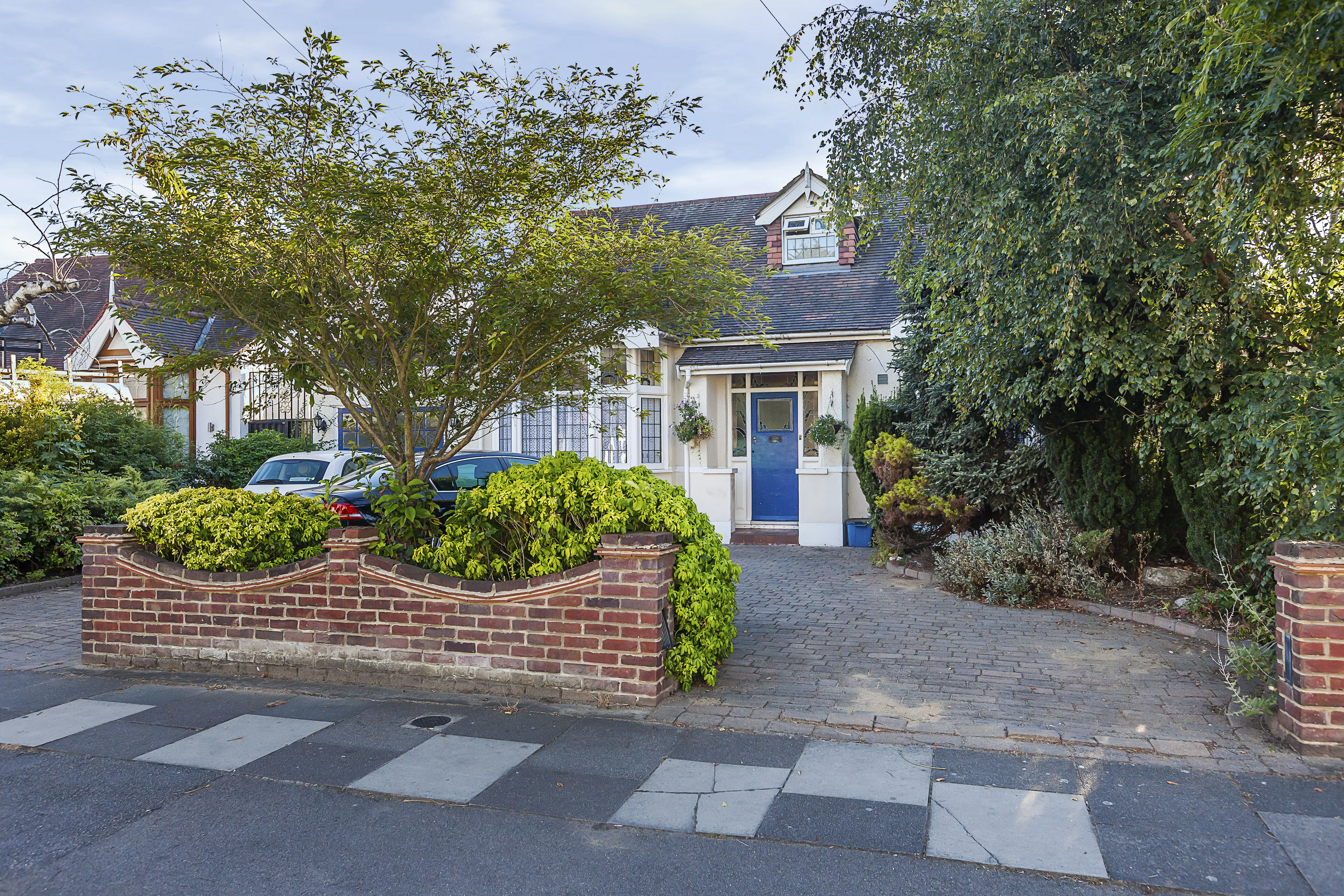 WESTROW GARDENS, ILFORD, IG3