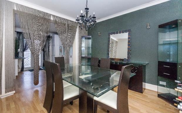 9358_15Morrab_IMG_22_0000_max_620x414