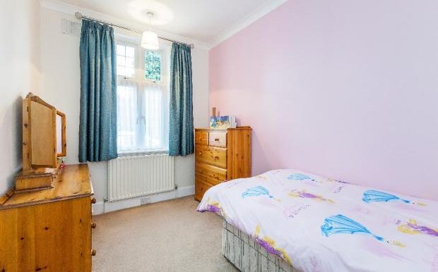 9358_50parkway_IMG_43_0000_max_620x414