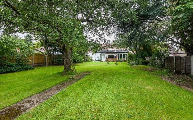 9358_50parkway_IMG_52_0000_max_620x414