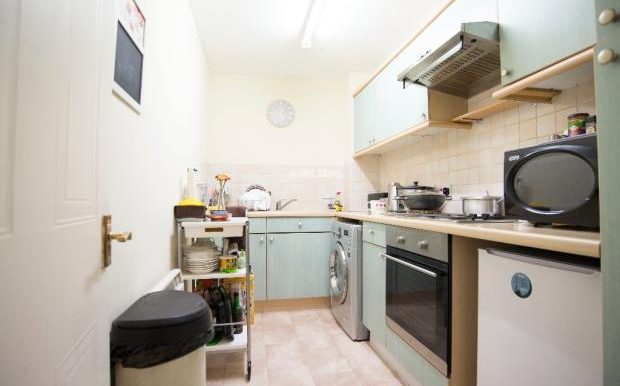 9358_honey_img_01_0000_max_620x414