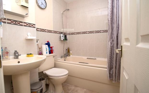 9358_honey_img_03_0000_max_620x414