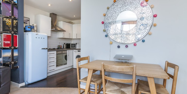 Clapton Square-013