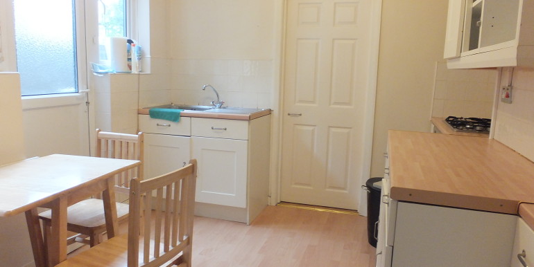 KITCHEN (1)