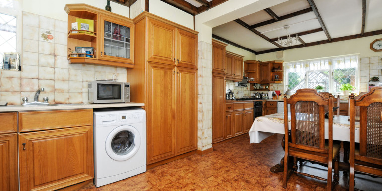 RDOrangeSquare - 48 Morrab Gdns - Kitchen (1)_low