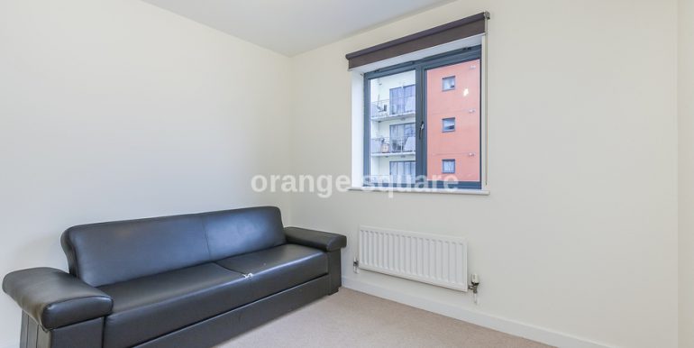 imageedit_43_8830570012